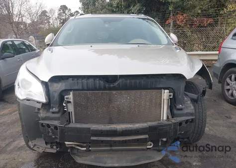 2015 Buick Enclave Leather z USA, uszkodzony, nr VIN 5GAKRBKD7FJ235607